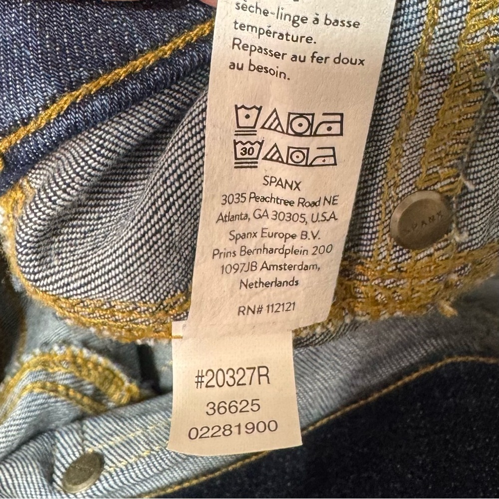 Spanx High Rise Flare Jeans Midnight Shade Shaping Slimming Pull On Size 3X - Picture 10 of 13